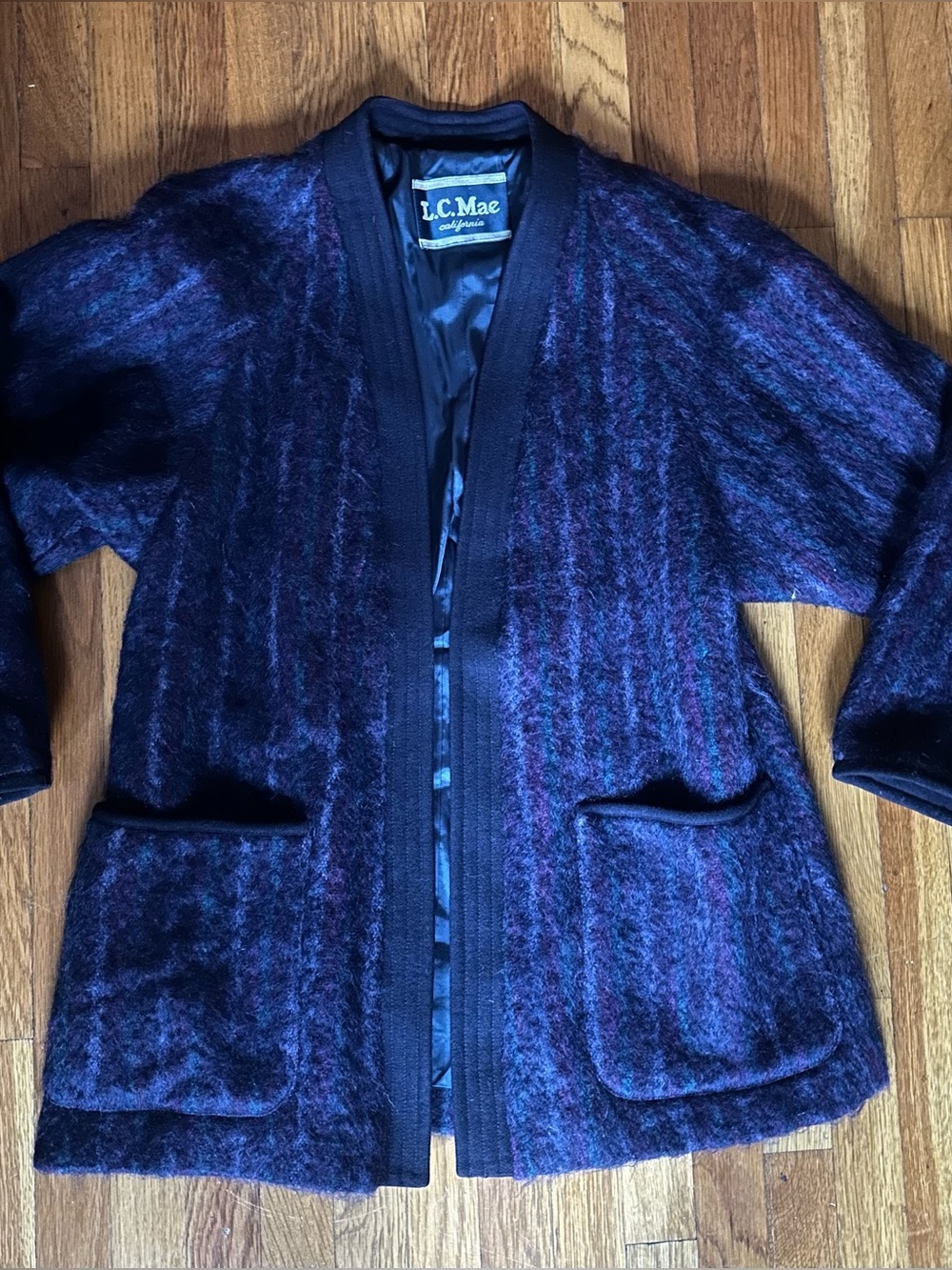 Vintage L.C. Mae Women’s 85% Wool Fuzzy Stripe Jacket Navy Blue Textured Coat